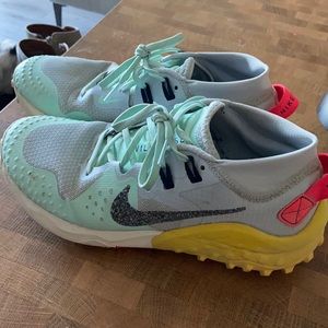 Nike trail running shoes